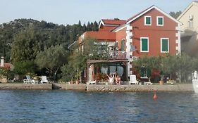 Apartments By The Sea Blace, Neretva Delta - Usce Neretve - 16068