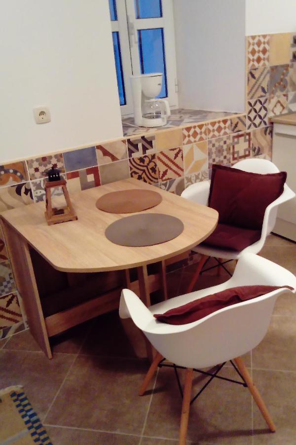 Apartments By The Sea Blace, Neretva Delta - Usce Neretve - 16068 Exterior foto