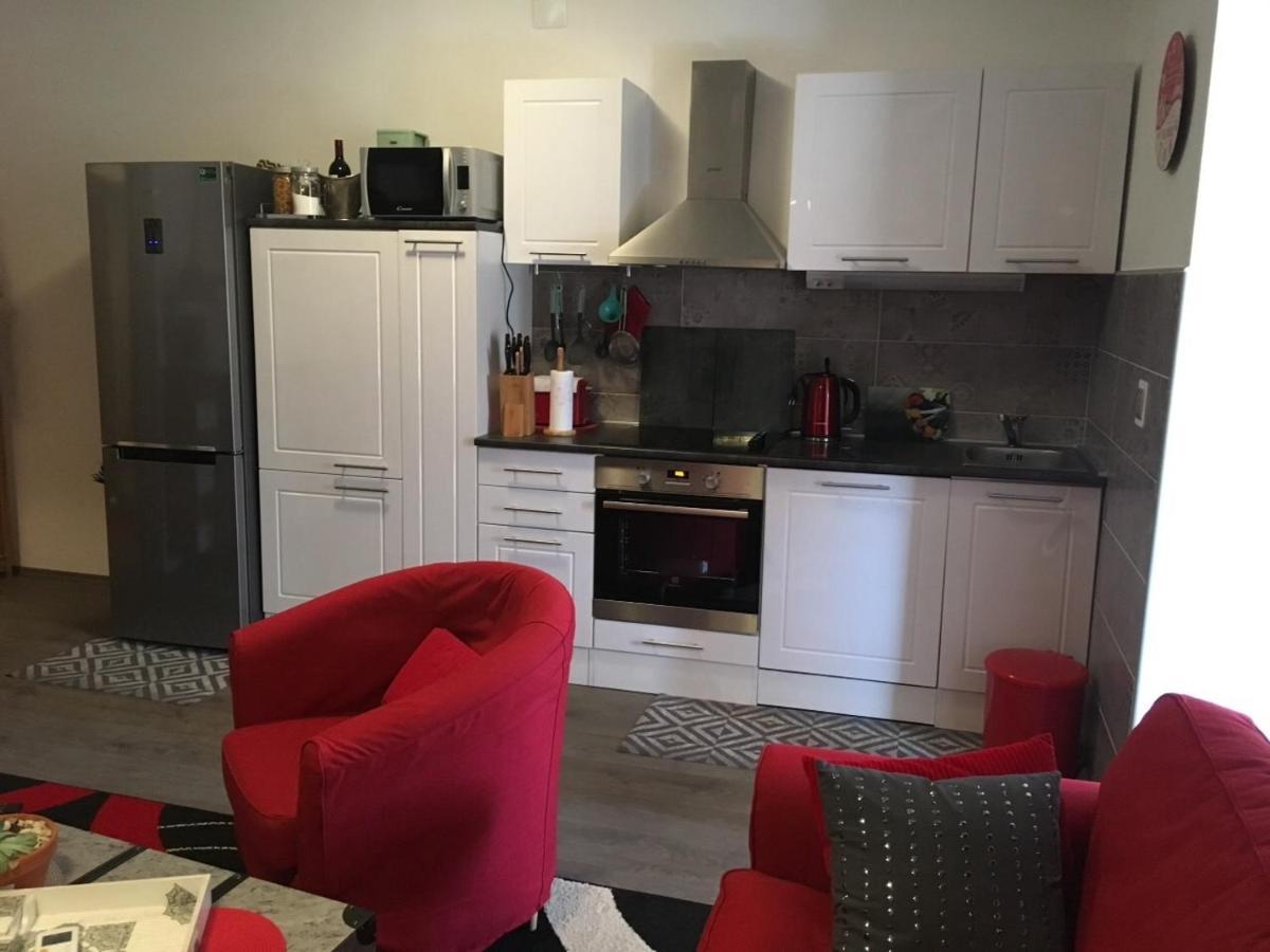 Apartments By The Sea Blace, Neretva Delta - Usce Neretve - 16068 Exterior foto