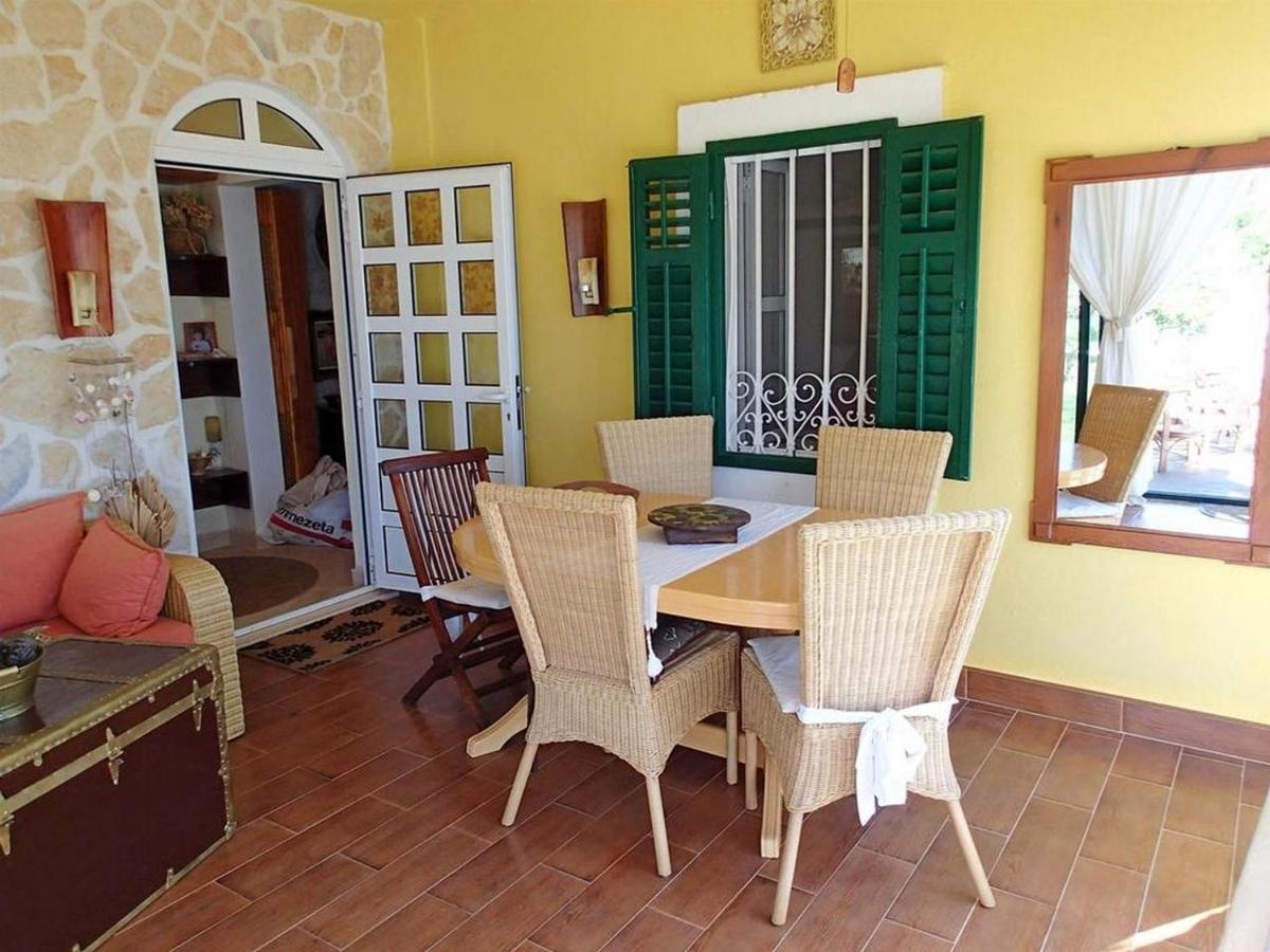 Apartments By The Sea Blace, Neretva Delta - Usce Neretve - 16068 Exterior foto